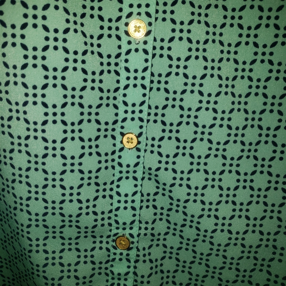 $75 Croft & Barrow | Med | Teal Pattern Blouse - Picture 8 of 8